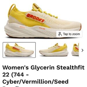 Brooks Women's Sneakers in Yellow and Cream